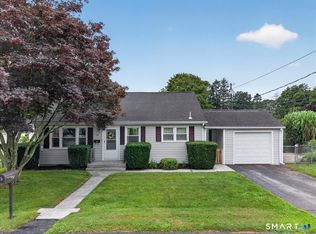 37 Vivian Street, Waterford, CT 06385