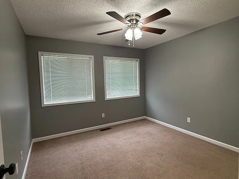 291 Candlebrook Dr — Photo 17