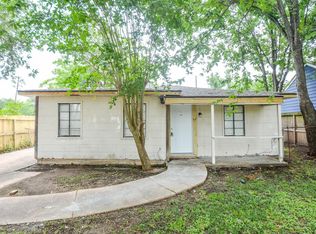713 Wafer St, Pasadena, TX 77506