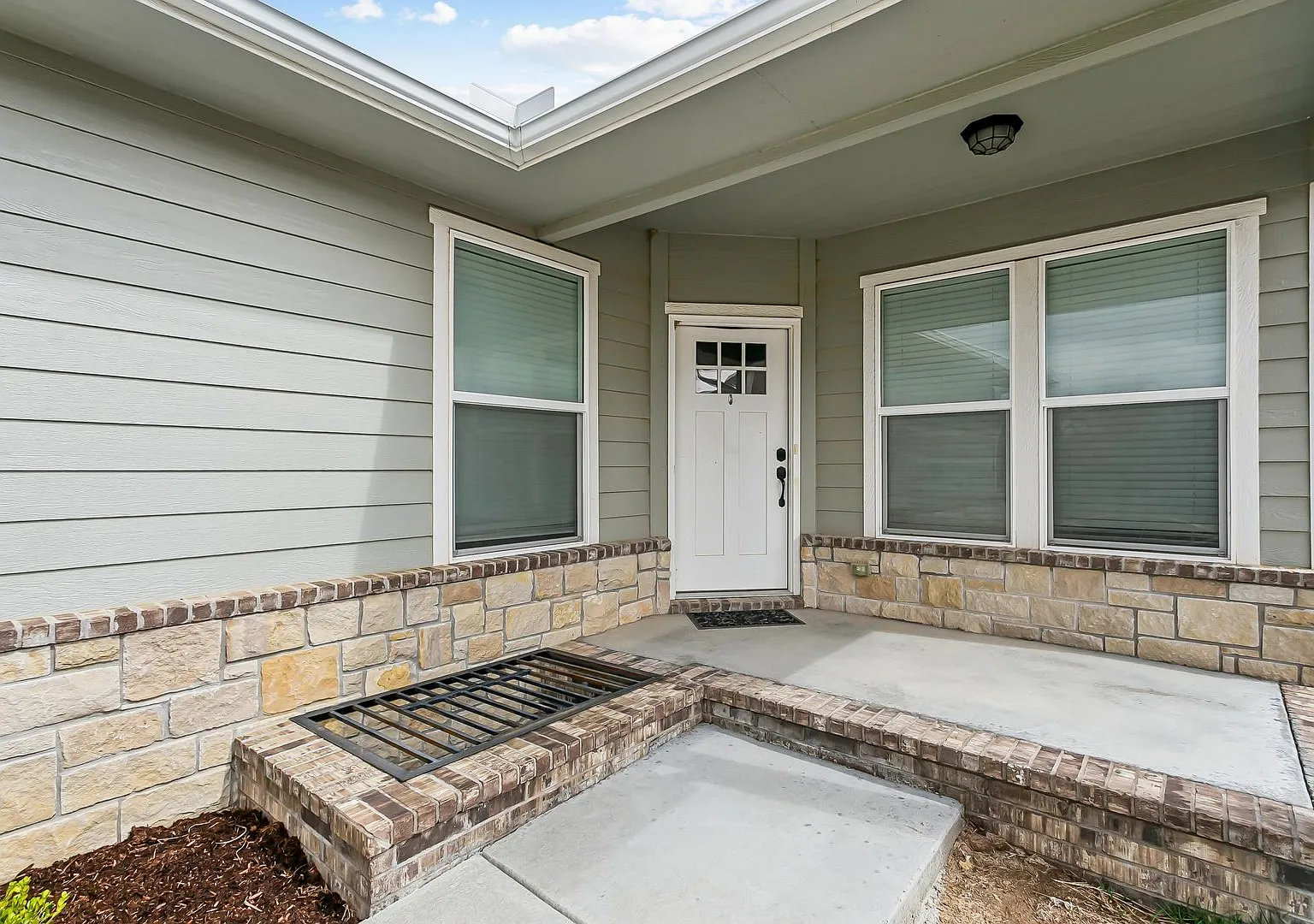 Patio Home Andover Central Schools — Photo 1