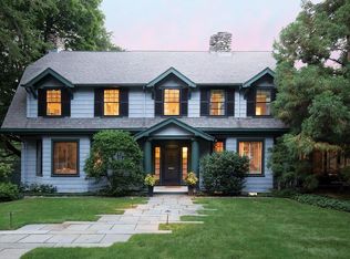 130 Dudley Rd, Newton, MA 02459