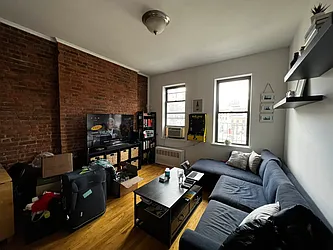 Rented by Salon Realty Corp