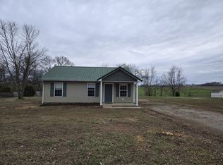 337 Bumpus Mill Rd, Oak Grove, KY 42262