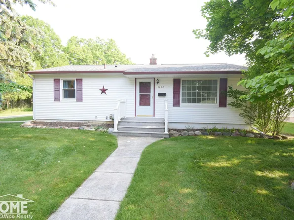 1460 Olmstead St, Owosso, MI 48867