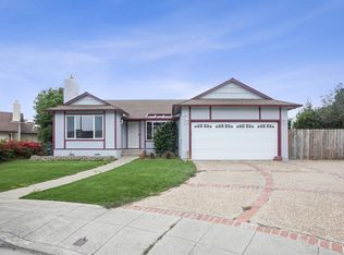 301 Shelter Cove Dr, Half Moon Bay, CA