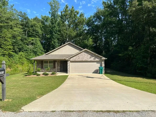 16010 Lake Hills Ln, Northport, AL 35475