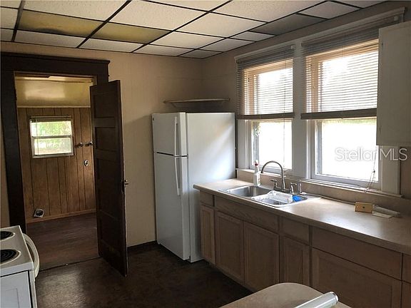 5th image of 5616 Peninsular Dr