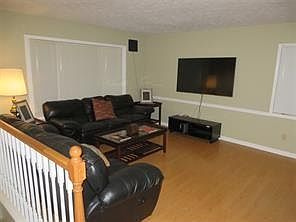 4th image of 3760 Cedar Hurst Way