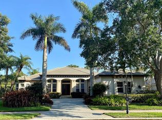 8970 Rocky Lake Ct, Sarasota, FL 34238
