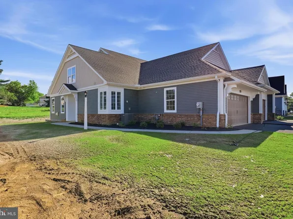 223 Bellaride Ln #67, Millersville, PA 17551