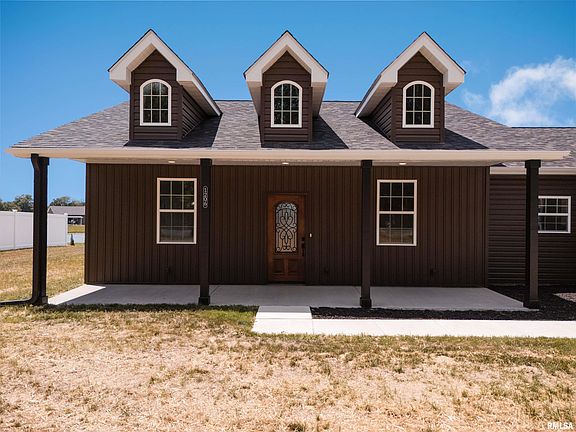 3rd image of 1206 Joy Ln