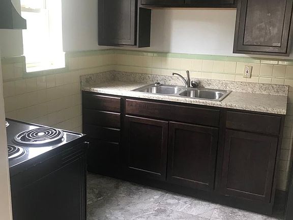2nd image of 3224 Gobel Ave APT 4