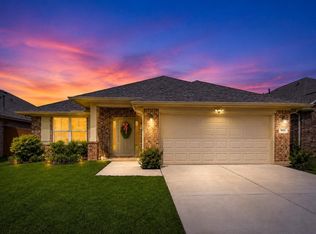 2605 Golden Palms Ln, La Marque, TX 77568