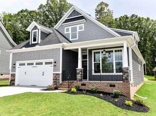 8 Greenbury Ln, Greenville, SC 29615