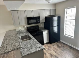 725 SW Liggett Rd APT A, Blue Springs, MO 64015