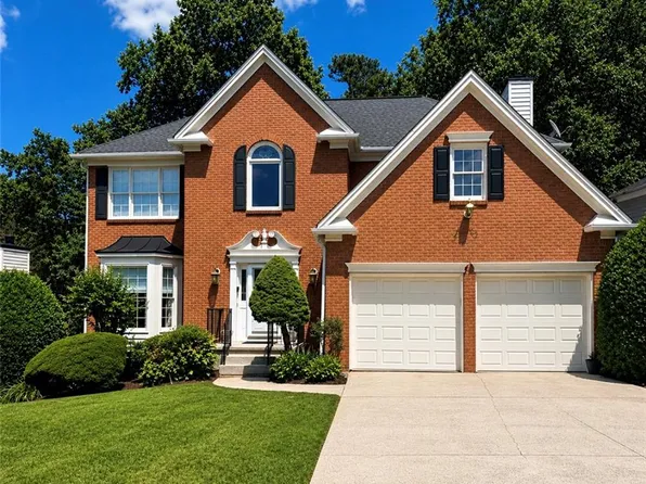 5295 Oxford Chase Way, Dunwoody, GA 30338