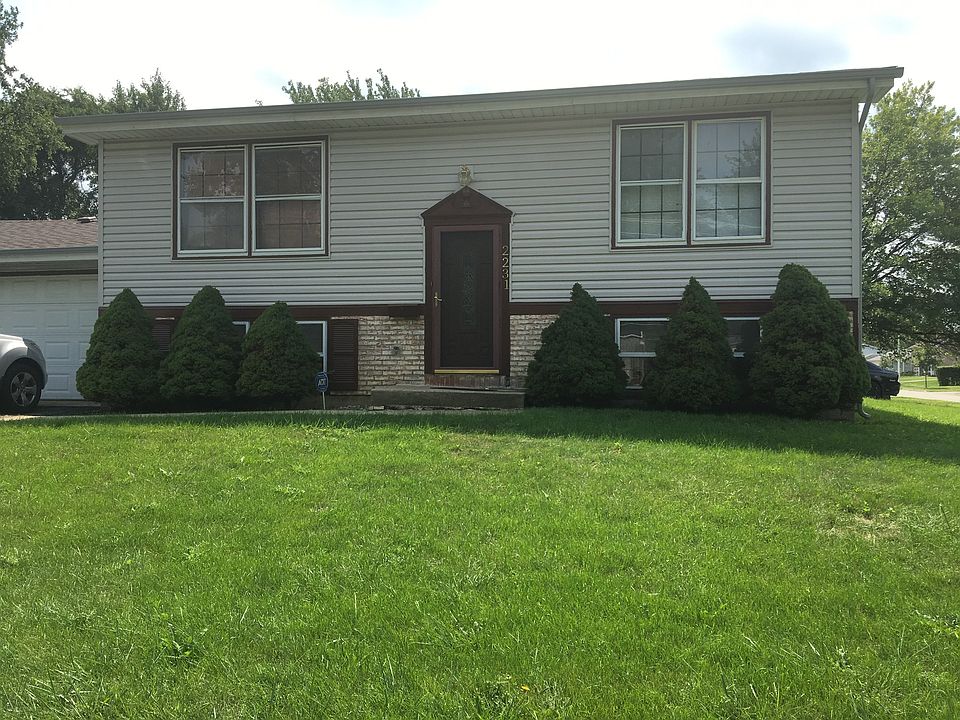 1st image of 2231 Poplar Ave