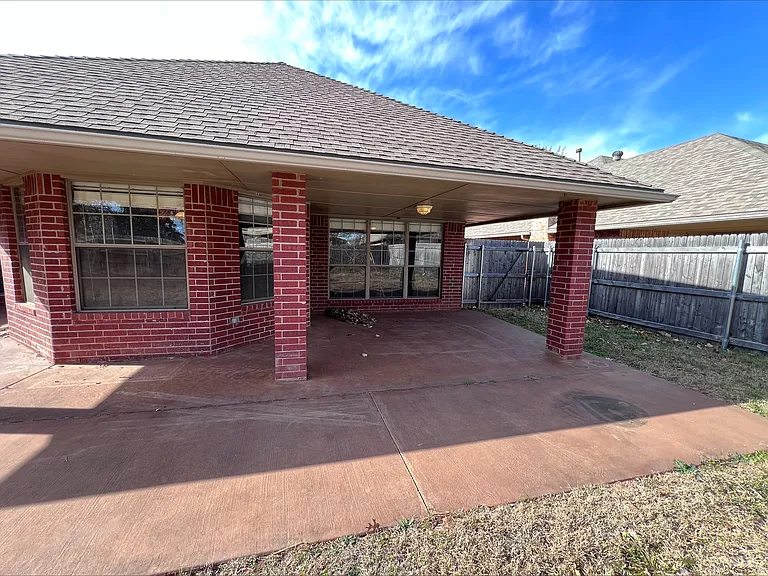 429 Daybreak Dr — Photo 29