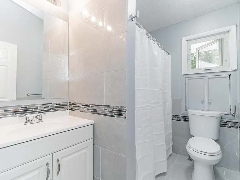 261 Skyline Dr — Photo 37