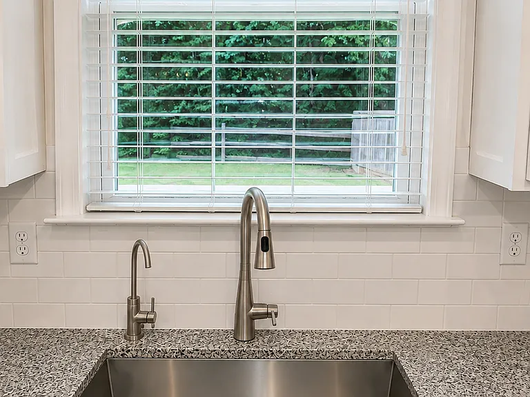 3247 Hidden Valley Cir — Photo 8