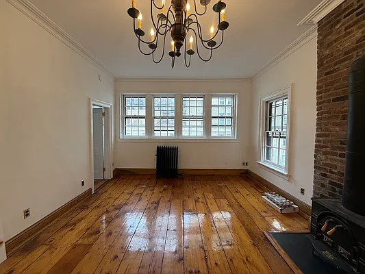 Living room, photo 2