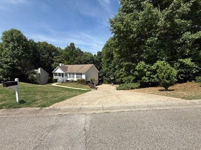 4098 Parks Rd, Flowery Branch, GA, 30542