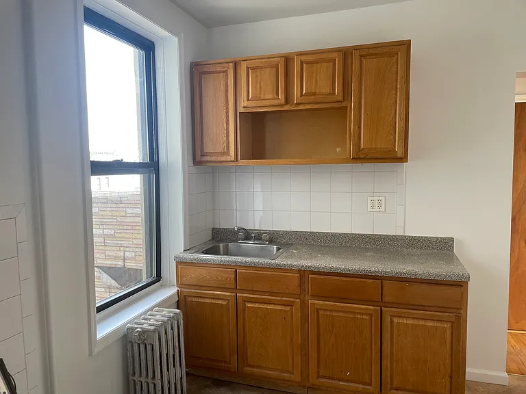 1825 Summerfield St #C1 — Photo 8