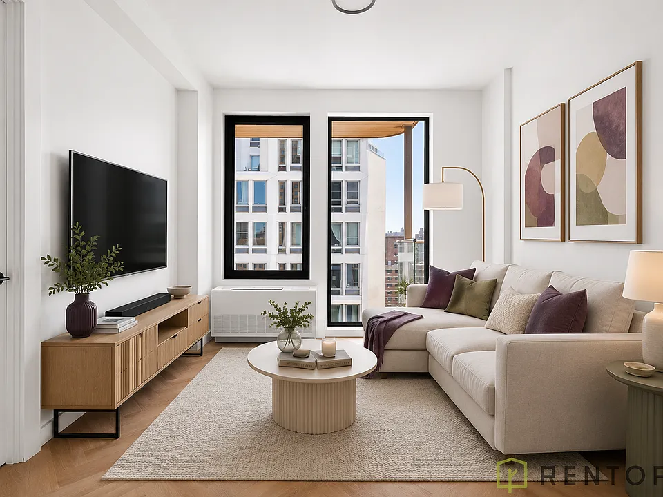 106 Fleet Pl #14N