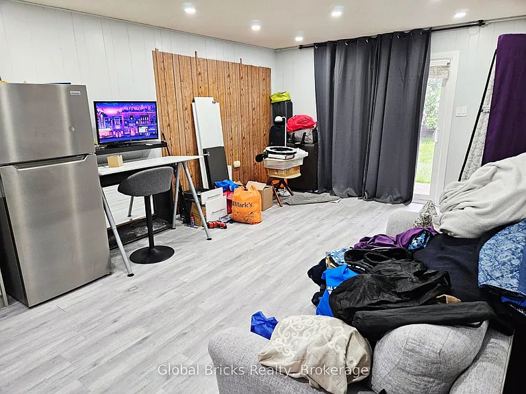2406 Cashmere Ave #BASEMENT — Photo 4
