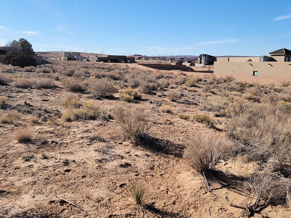 2nd image of 6445 Matamoros Rd NE