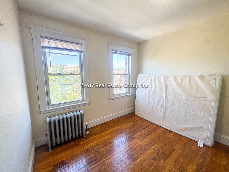 11 Melvin Ave #12 — Photo 4