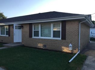 1271 Brown St APT D, Des Plaines, IL 60016