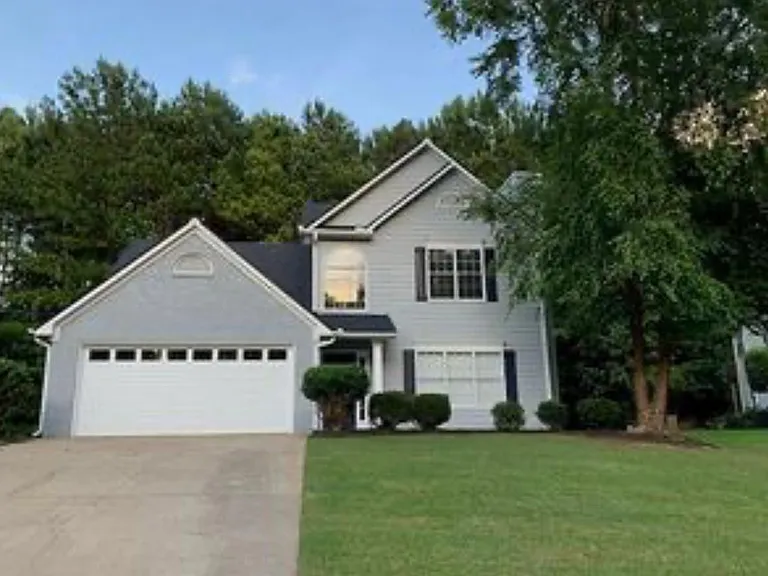 4954 Abbotts Glen Trl NW — Photo 1