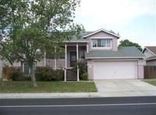 915 Balsam Dr, Newman, CA 95360