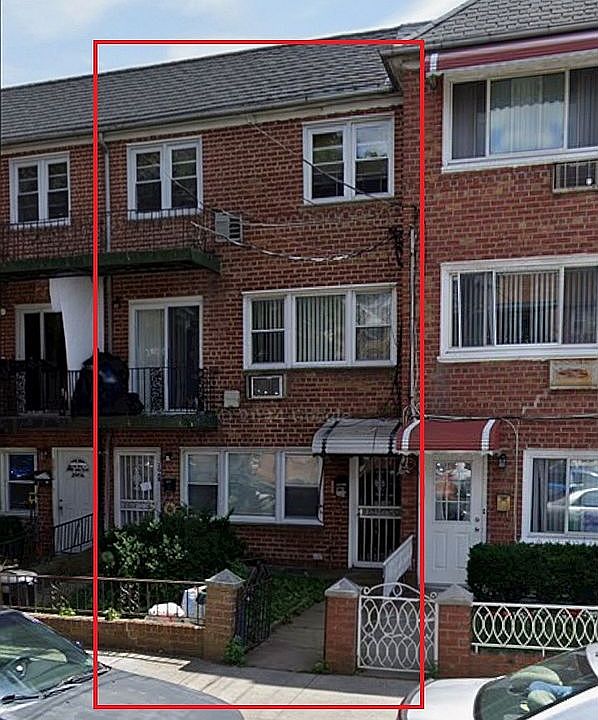 1st image of 2068 E 55th St