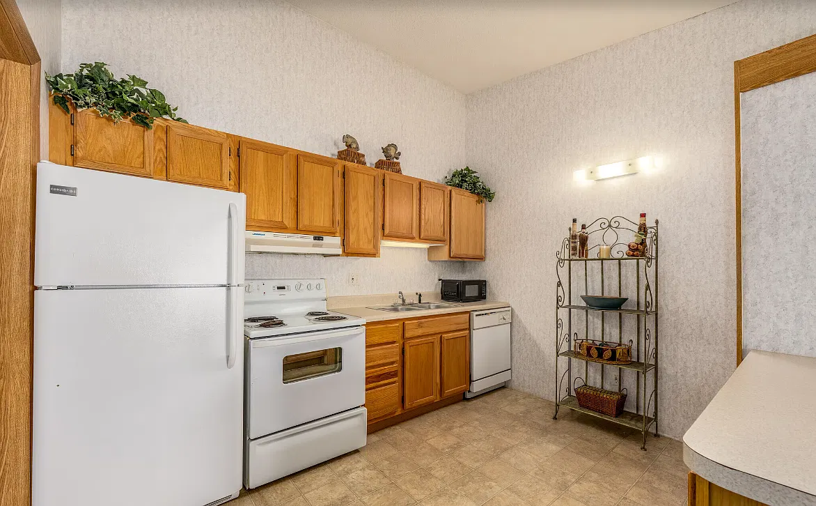 Amelia Place Apartments — Photo 4