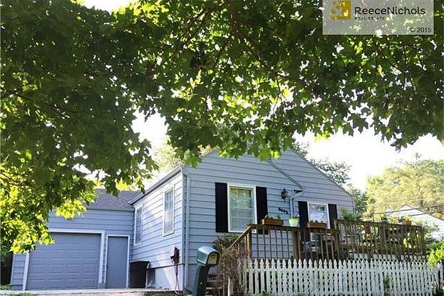 1st image of 8603 Summit St