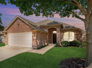 9137 Autumn Falls Dr, Fort Worth, TX 76118