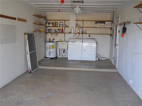 2nd image of 2722 Sherbrooke Ln APT A