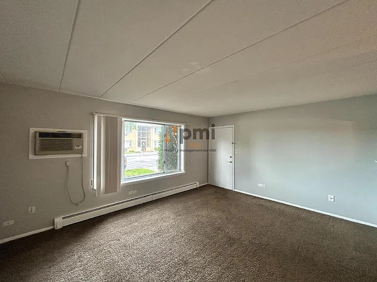 111 Harrington Ave #9 — Photo 6