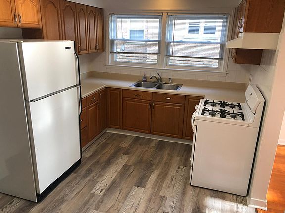 5th image of 8841 Lamon Ave APT 2S