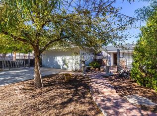 3880 Ivyhill Ave, Las Vegas, NV 89121