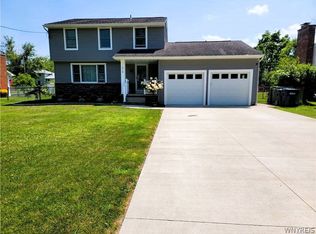 1878 Bedell Rd, Grand Island, NY 14072