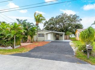 913 Mathis St, Lake Worth, FL 33461