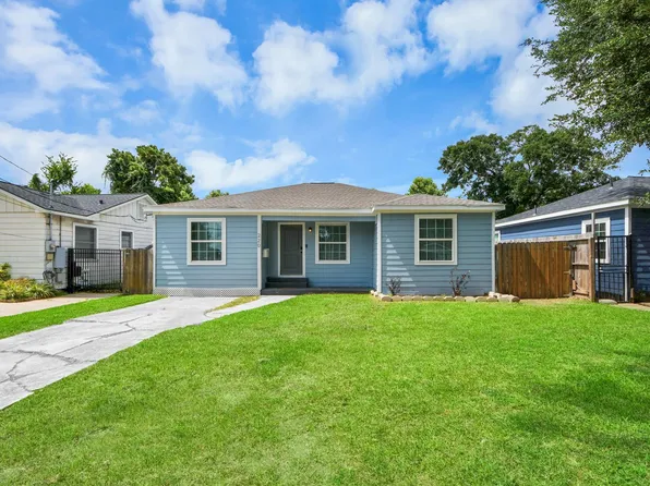 220 Styers St, Houston, TX 77022