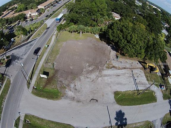 5th image of 7511 Winchester Dr