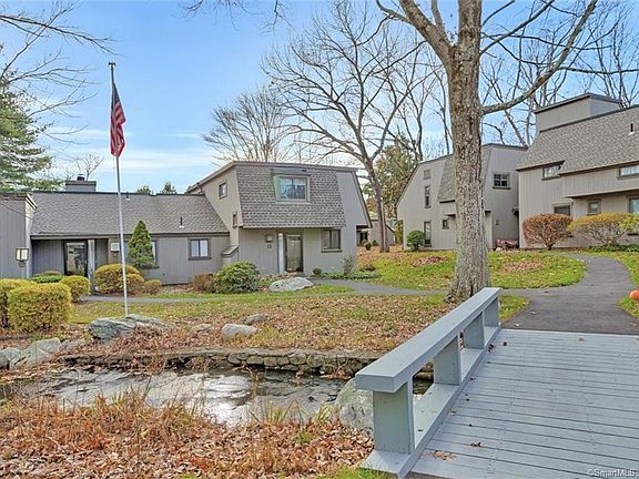 2nd image of 8 Heritage Dr