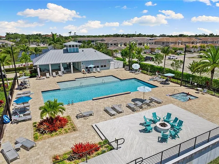 4607 Arboretum Cir #202 — Photo 3