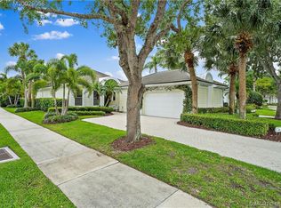 7200 SE Greenview Pl, Hobe Sound, FL 33455