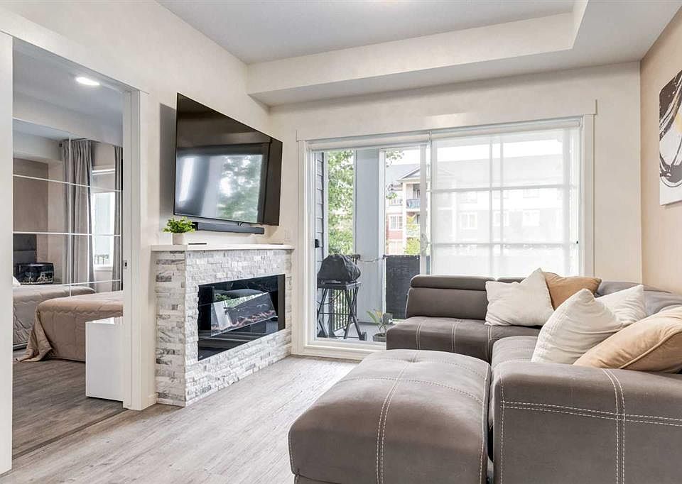 1st image of 151 NW Legacy Main St SE #8205
